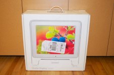 17studiodisplay_0004.jpg 17studiodisplay_0004.jpg