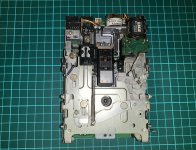 floppydrive_cleaned.jpg