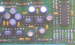 Extron-SW6-VGA-Audio-PCB-03.JPG Extron-SW6-VGA-Audio-PCB-03.JPG