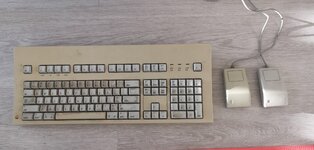 keyb+mouses.jpg keyb+mouses.jpg