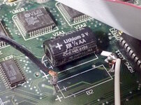 Wiring-external-battery-holder-to-half-the-pair.jpg Wiring-external-battery-holder-to-half-the-pair.jpg