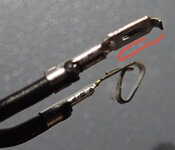 Broken-speaker-connector.jpg Broken-speaker-connector.jpg