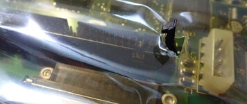 Seal-broken-by-SCSI-tab.jpg Seal-broken-by-SCSI-tab.jpg
