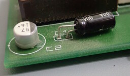 Interesting capacitor bend.jpg Interesting capacitor bend.jpg