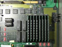 MacintoshII-Pre-Nuchip-Memory-Corner.JPG