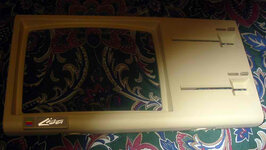 Lisa_front-bezel.JPG