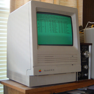 Macintosh SE （初期のフルセット） Vintage Apple Macintosh SE Computer - Works! Includes Mouse