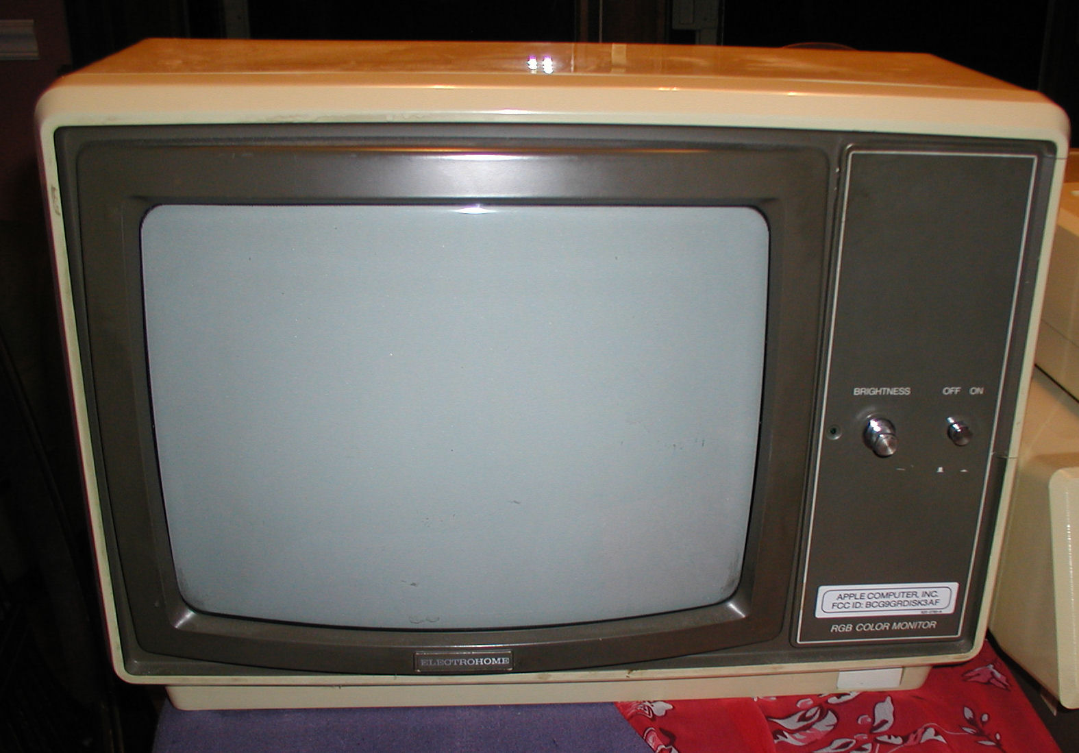 AppleIII_RGB-Color-Monitor.jpg