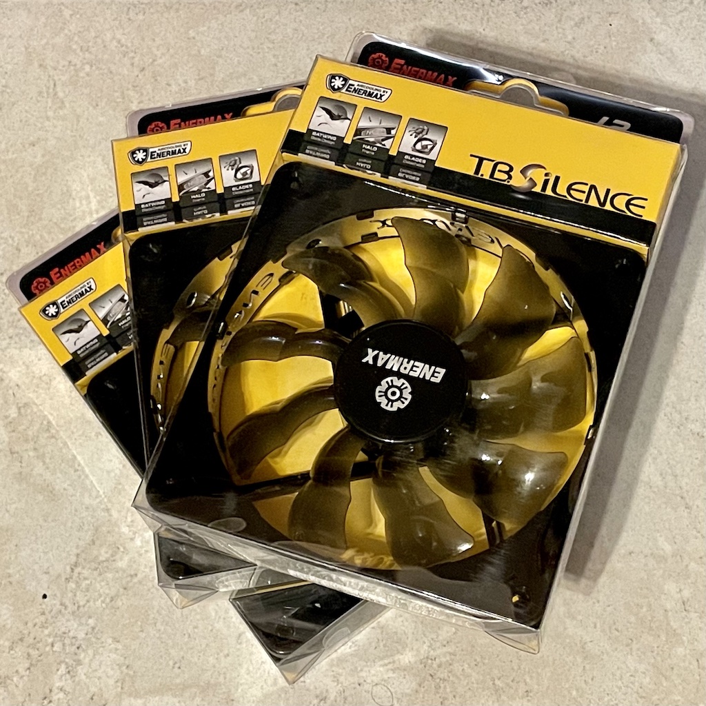 Enermax%20fans.jpg
